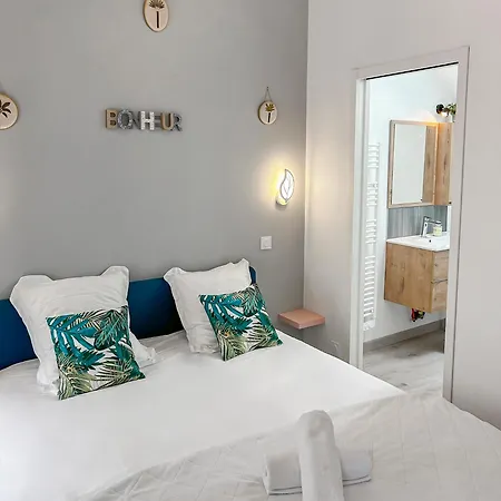 L'Atypique Hyper Centre Wifi Et Netflix Gratuit Apartment Mayenne Exterior photo